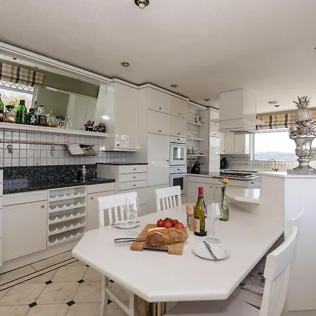 North Dean Holiday home